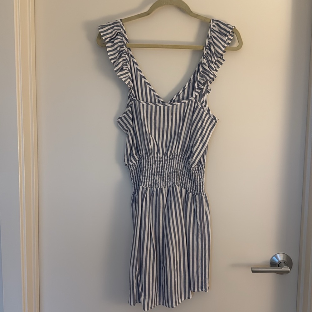 Sundress - Picture 3 of 4